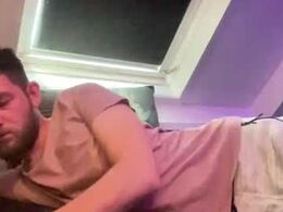Most Recent Photo of daddysb0y13