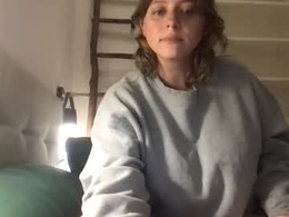 Most Recent Photo of daisy_lately