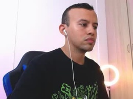 Most Recent Photo of damian_wish