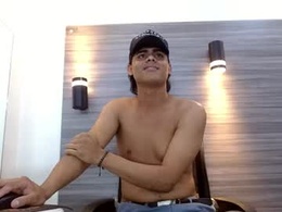 Most Recent Photo of damianfrostt