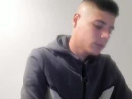 Most Recent Photo of danielsanta_18