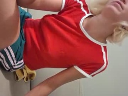 Most Recent Photo of dansly69