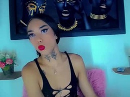 Most Recent Photo of darianna_atehortua