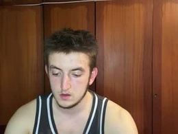 Most Recent Photo of darkhoneyx1