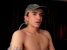 Most Recent Photo of darkodark0