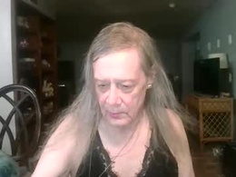 Most Recent Photo of darla_darling1222101