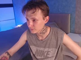 Most Recent Photo of darling__oliver