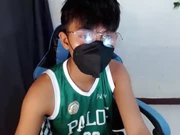 Most Recent Photo of dennis_asiancock