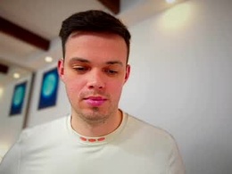 Most Recent Photo of dick_apri0_