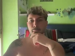 Most Recent Photo of dick_bananas