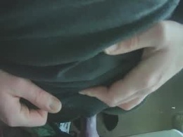 Most Recent Photo of dirtycumsubslut