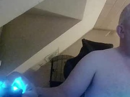 Most Recent Photo of doggy2629