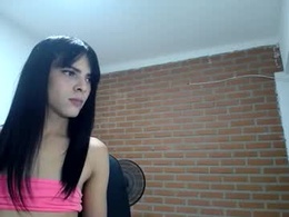 Most Recent Photo of dolly_holly39