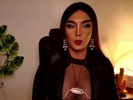 Most Recent Photo of dominant_goddess_nyx