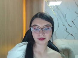 Most Recent Photo of doncellita_strong_tf
