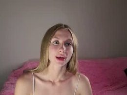 Most Recent Photo of donya_