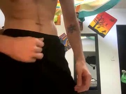 Most Recent Photo of dovetwinyboy