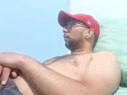 Most Recent Photo of edrik_92