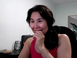 Most Recent Photo of elaramuse_