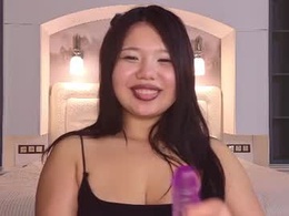 Most Recent Photo of elaravossenne