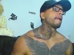Most Recent Photo of elian_atlas1