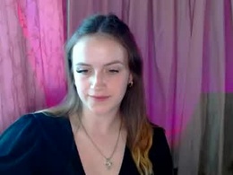 Most Recent Photo of elinastar