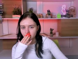 Most Recent Photo of eliora_silk