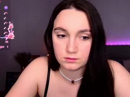 Most Recent Photo of eliz_v_ta