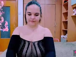 Most Recent Photo of ella_minnie