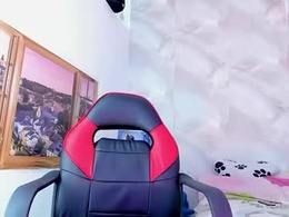 Most Recent Photo of ellybloom