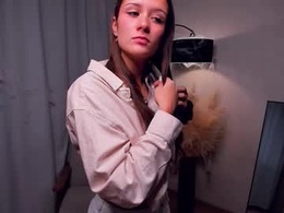 Most Recent Photo of emelineweeman