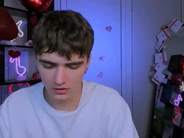 Most Recent Photo of emil_lucky