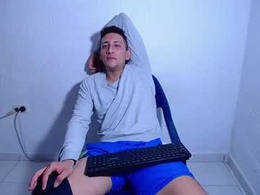 Most Recent Photo of emiliocum_24