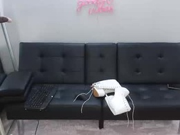 Most Recent Photo of emilydresser