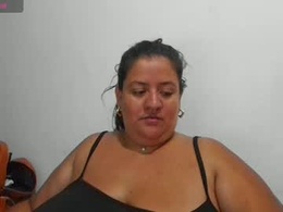 Most Recent Photo of emilyycurvy_