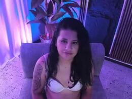 Most Recent Photo of emma_rubby