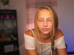 Most Recent Photo of emmie_murray