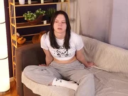 Most Recent Photo of emmiecrellin