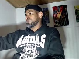 Most Recent Photo of enriblack92