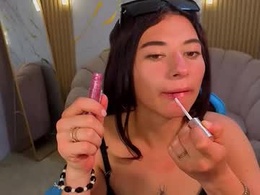 Most Recent Photo of erika_suarez_b