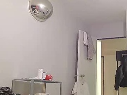 Most Recent Photo of erotica_angel