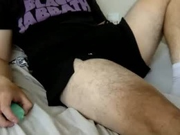 Most Recent Photo of esiiiiiiiiiis