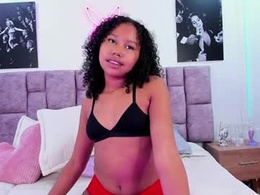 Most Recent Photo of esmeralda06_
