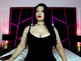 Most Recent Photo of essena_monroe