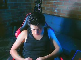 Most Recent Photo of ethann2_