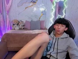 Most Recent Photo of ethann_tay1