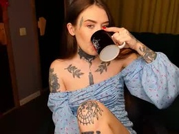 Most Recent Photo of evaelfies