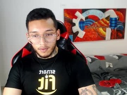 Most Recent Photo of evanvelvet