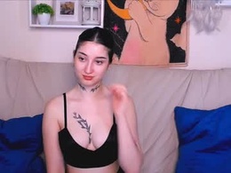 Most Recent Photo of evelinepearl