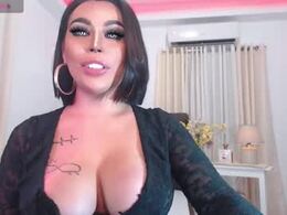 Most Recent Photo of exoticmaria